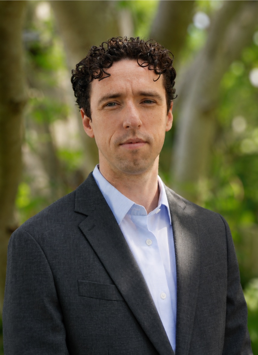 Matthew Lahey headshot